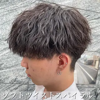 パーマ 曲がる縮毛矯正 🔥TAKUMA🔥のヘアスタイル