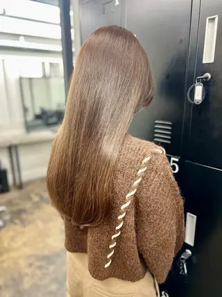 ロング カラー 透明感カラー特化🫧 🦋栗原🦋のヘアスタイル