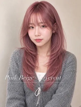 ロング カラー Aina ʚ透明感ɞ ブリーチ特化✨艶感のヘアスタイル