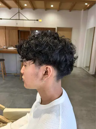ショート パーマ メンズ 佐藤 悠生 メンズパーマ.カットのヘアスタイル