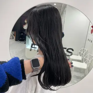 ロング カラー ラベンダー💜 グレージュ🩶のヘアスタイル