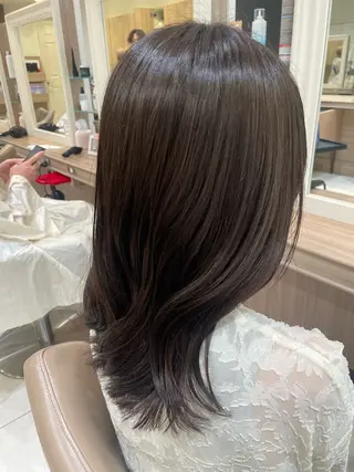 セミロング カラー ヘアアレンジ 韓国ヘアメイク🎀/ 縮毛矯正✨山本媛香のヘアスタイル