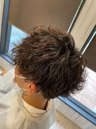ショート パーマ 篠原 大稀のヘアスタイル