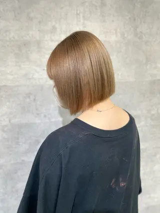 カラー yasuハイトーン/ デザインカラーのヘアスタイル