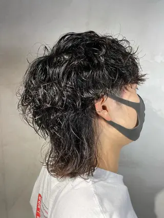 ミディアム メンズパーマ 工藤勇也のヘアスタイル
