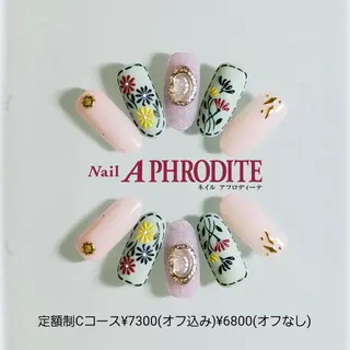 ネイル Nail  Aphroditeのネイルデザイン