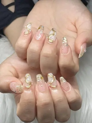 ネイル Lee Nailsのネイルデザイン