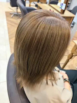ミディアム カラー おとは 透明感ツヤカラー🧸のヘアスタイル