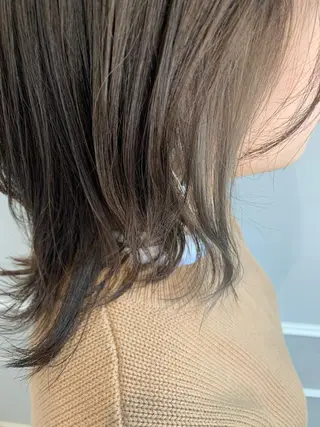 ミディアム カラー 🦖鶴岡 香純🦖のヘアスタイル