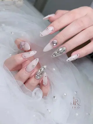 ネイル IRO Nail Studioのネイルデザイン
