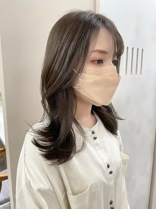 ミディアム YUKI / レイヤーカット🤍のヘアスタイル