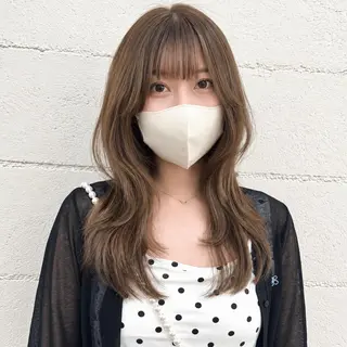 ロング カラー 透明感カラー/顔周り 臼井いつみのヘアスタイル