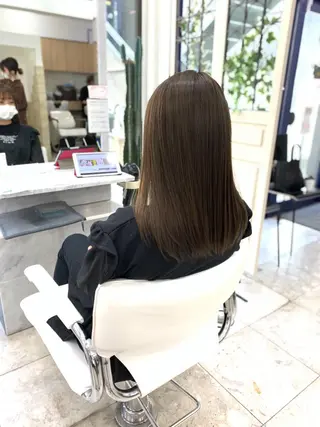 セミロング カラー ショート特化 💐川崎希💐のヘアスタイル