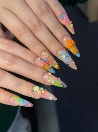 ネイル CoMo Nailのネイルデザイン