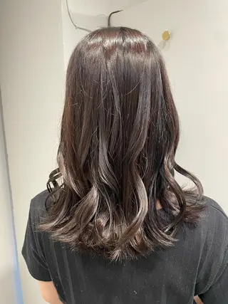 ミディアム カラー レイヤー♡ショート 石川優奈のヘアスタイル