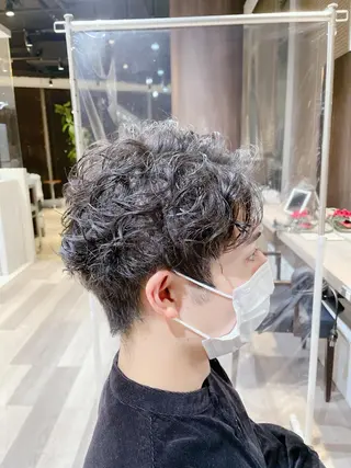 ショート CYNTHIADUE 店長｜ IRISUのヘアスタイル