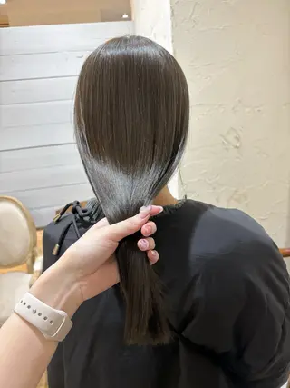 カラー Defi【梅田】 Hinataのヘアスタイル