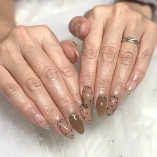 ネイル uni. Rinoのネイルデザイン