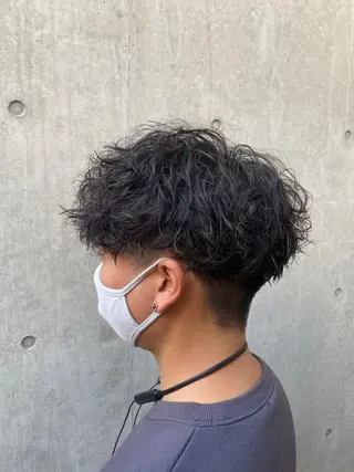 ショート パーマ メンズ 梅田茶屋町メンズ 専門美容師 山元一平のヘアスタイル