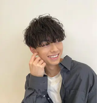 パーマ バレイヤージュ職人 🔥代表YU-SHIのヘアスタイル