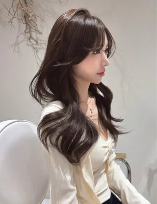 セミロング 高村 旭加のヘアスタイル