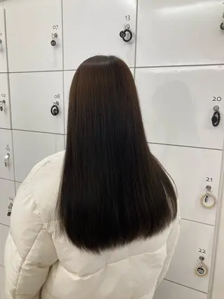 ロング 上杉 梨緒のヘアスタイル