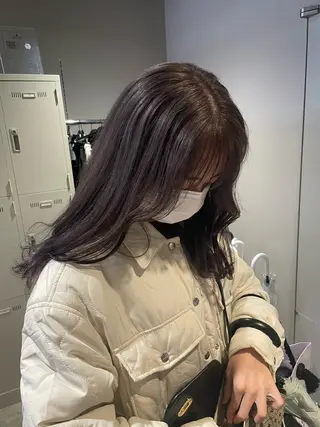 ロング カラー 抜け感レイヤー︴ ニュアンスカラーのヘアスタイル