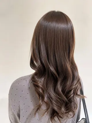 セミロング はづき 🥀梅田のヘアスタイル