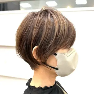 ショート カラー 藤田 祥平のヘアスタイル