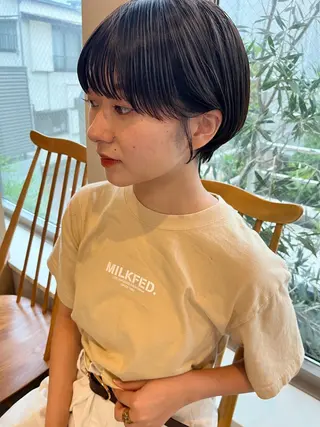ショート カラー ✨艶髪✨ 奈須晴香のヘアスタイル