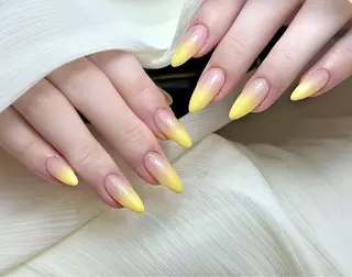 ネイル erina 🐈‍⬛のネイルデザイン