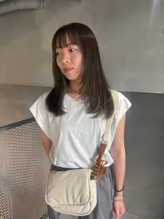 セミロング カラー 透明感カラー🫧 nanohaのヘアスタイル