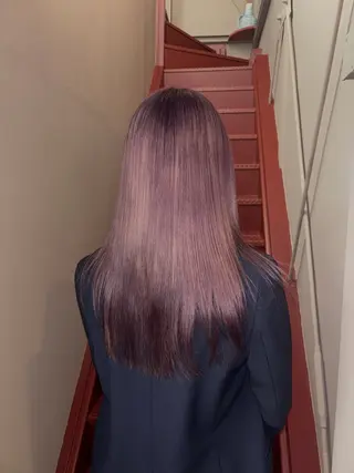 ロング カラー HIBIKI / 透明感カラーのヘアスタイル