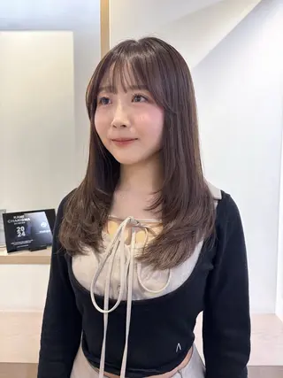 ミディアム カラー -みつま はるな-のヘアスタイル