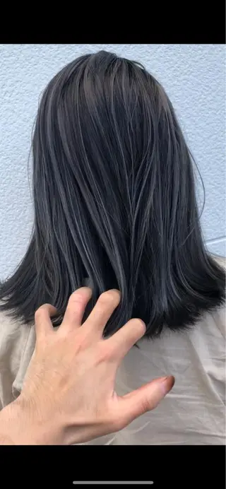 ミディアム カラー 齋藤 佳以のヘアスタイル