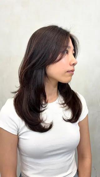 ロング パーマ ゆうか 栄 コテ巻きパーマのヘアスタイル