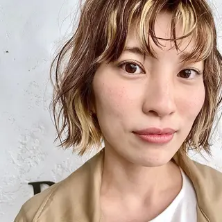 ショート カラー パーマ beronica ベロニカのヘアスタイル