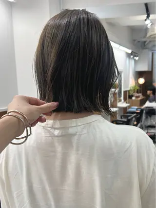 ミディアム カラー レイヤーボブ/ 艶カラー/サナ🌼のヘアスタイル