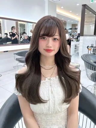 ロング カラー ヘアアレンジ 柳堀 日菜のマツエク・マツパデザイン
