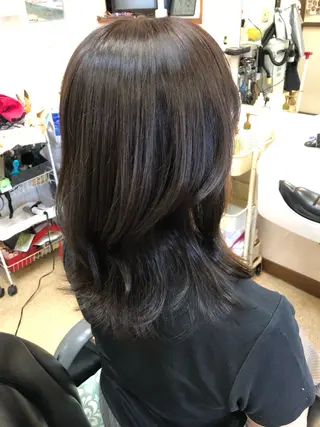 ミディアム カラー 石塚 浩のヘアスタイル