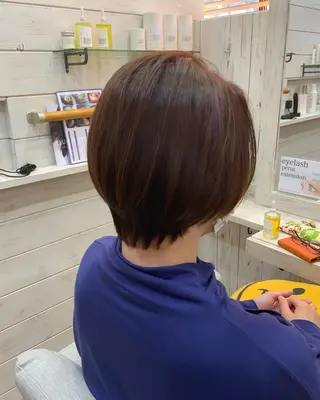 ショート カラー パーマ ヘアアレンジ メンズ キッズ ネイル マツエク・マツパ Saffyハリウッド トリートメント◎のヘアスタイル