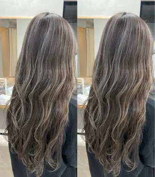 ロング ハイトーンカラー/ ハイライトJUNKIのヘアスタイル