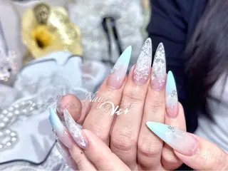 ネイル ✨Nailsalon Vi+✨のネイルデザイン