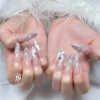 ロング 🌟AMIA BEAUTY🌟のネイルデザイン