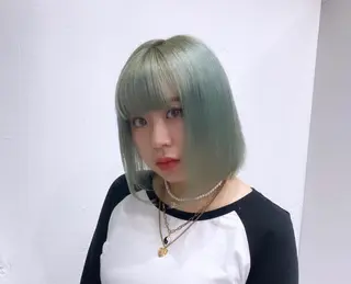 ショート カラー レン🎨ハイトーン/ エクステ🎨渋谷のヘアスタイル