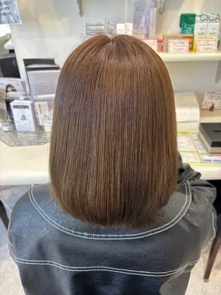 ミディアム カラー 志村 梨帆のヘアスタイル
