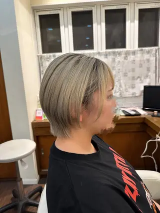 ショート 濱野 黎士のヘアスタイル
