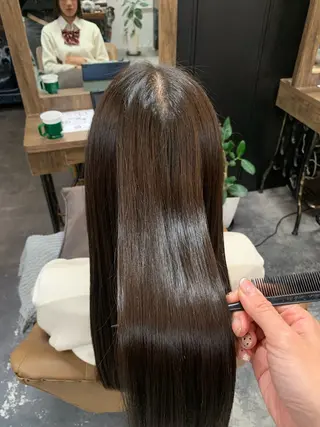 ロング 古川 絵美のヘアスタイル