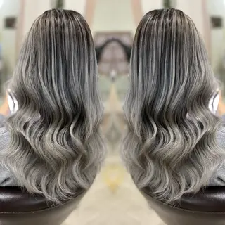 ロング カラー KR2S× 亜以加のヘアスタイル