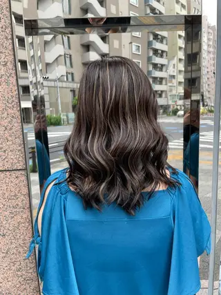 セミロング カラー ヘアアレンジ 🇰🇷韓国ヘア★ 副店長.쿠리타⭐︎のヘアスタイル